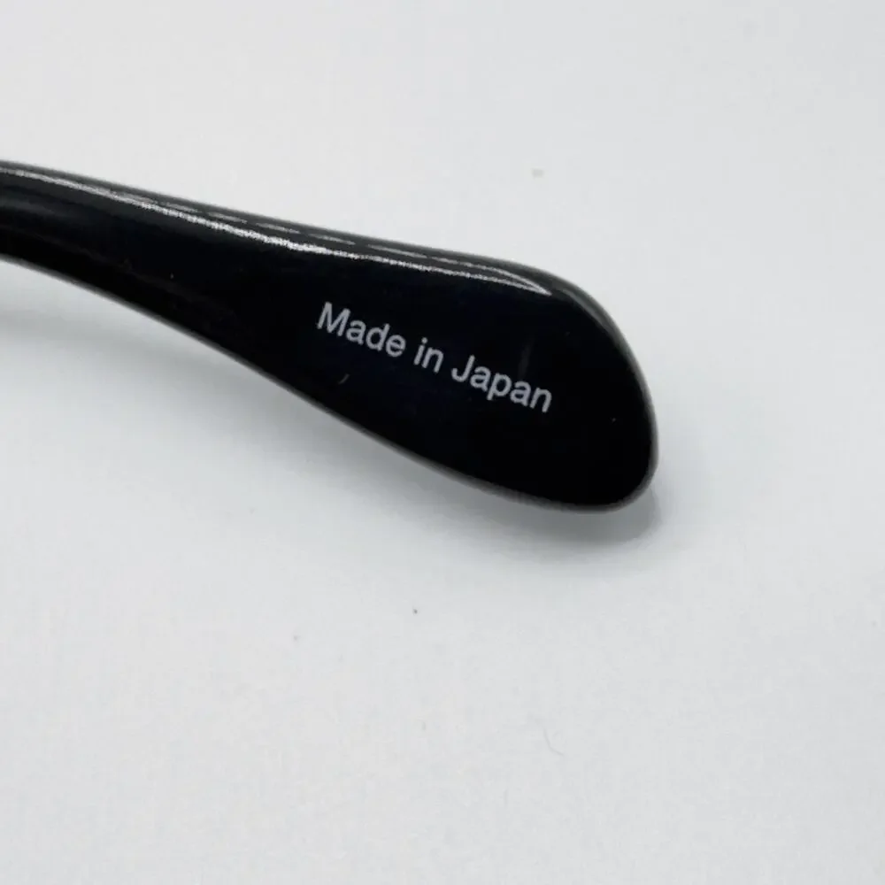 Oliver Peoples oliver peoples